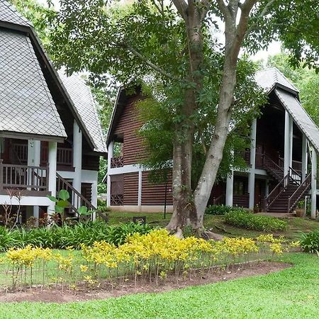 Royal Ping Garden And Resort Mae Taeng Exterior foto